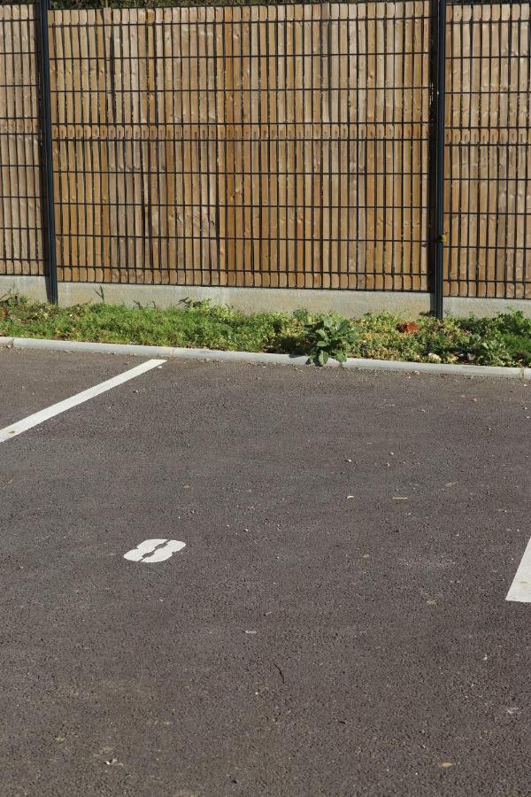 "Le 104" Studio Cosy Proche De Rouen Avec Parking Mont-Saint-Aignan Exterior photo